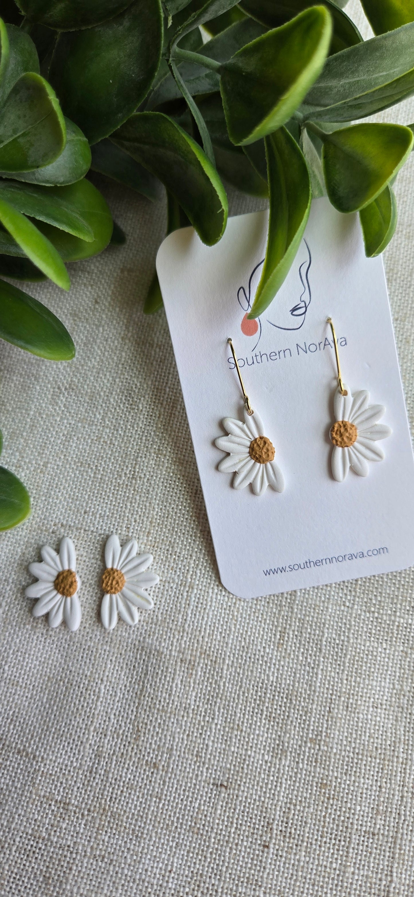 Daisy Drop or Stud