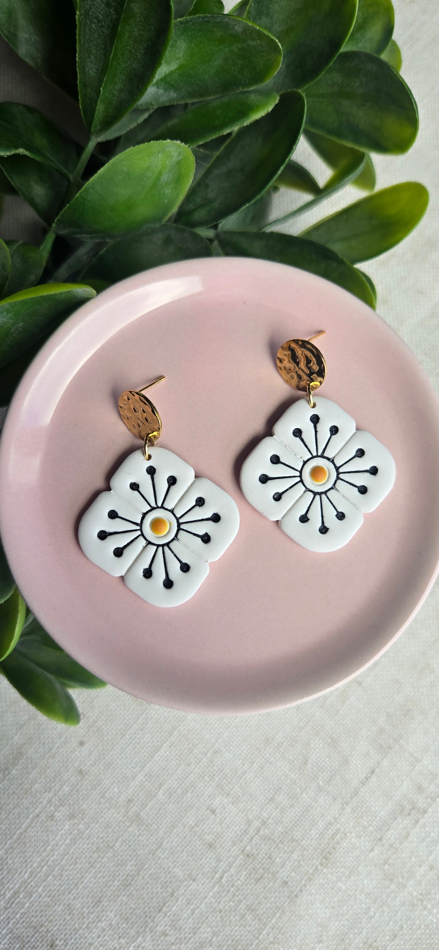 Clay Chunky Stud Drop