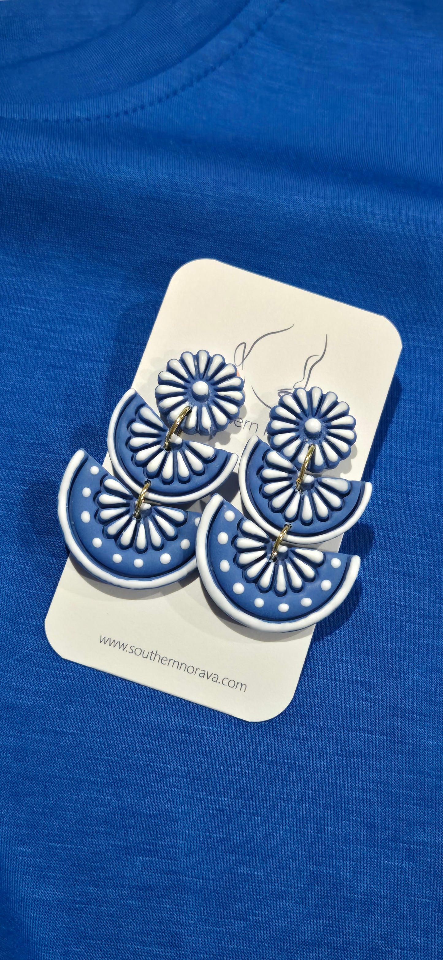 Clay Floral Tile - Blue and White