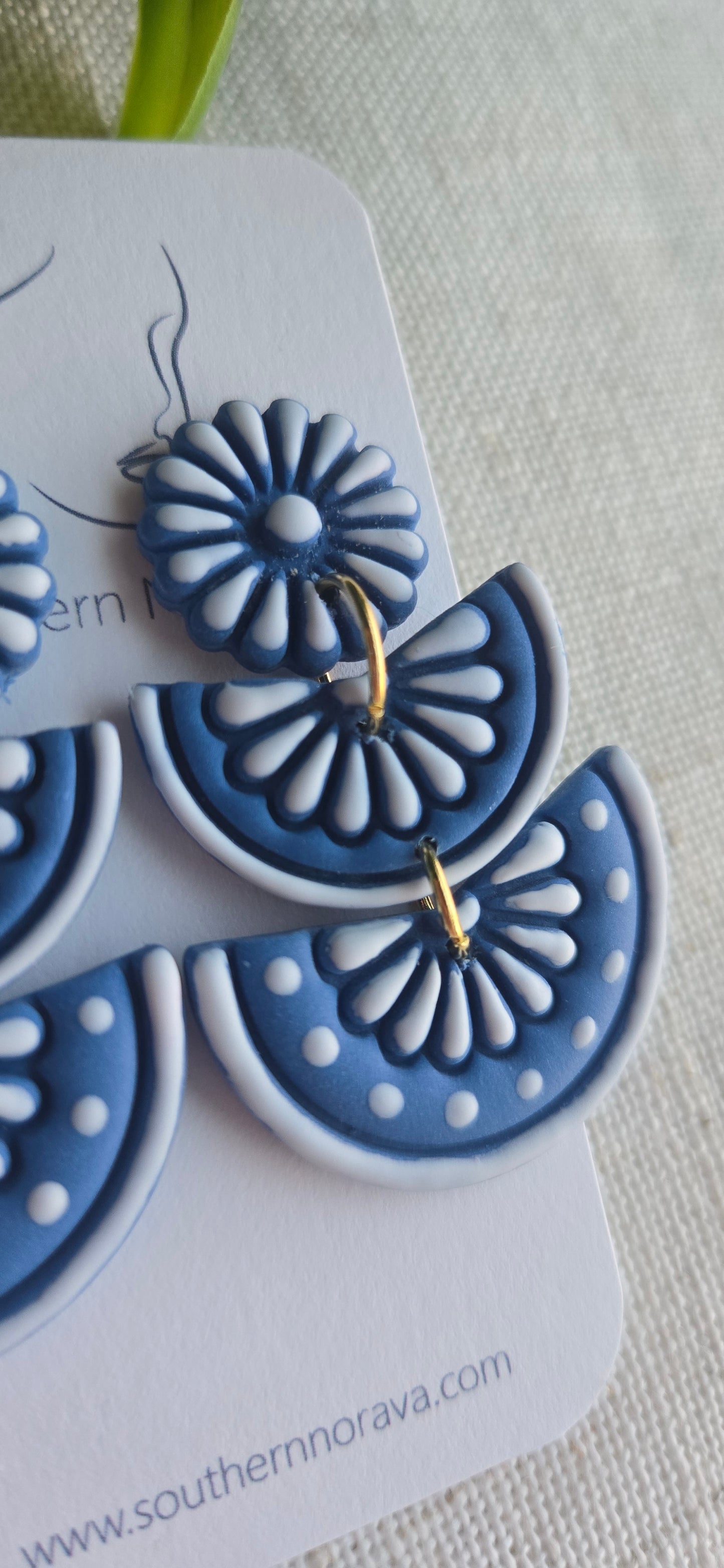 Clay Floral Tile - Blue and White