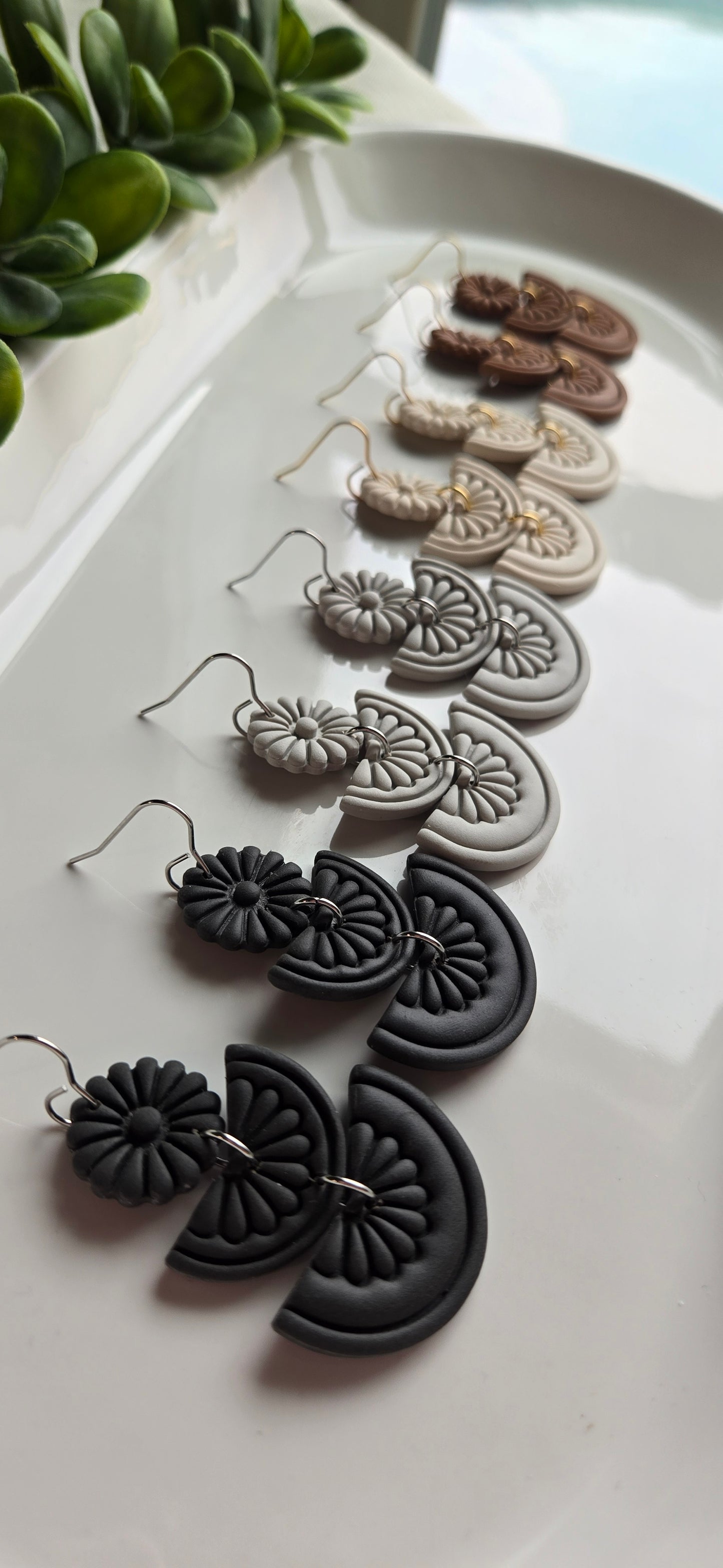 Clay Floral Tile - Neutrals