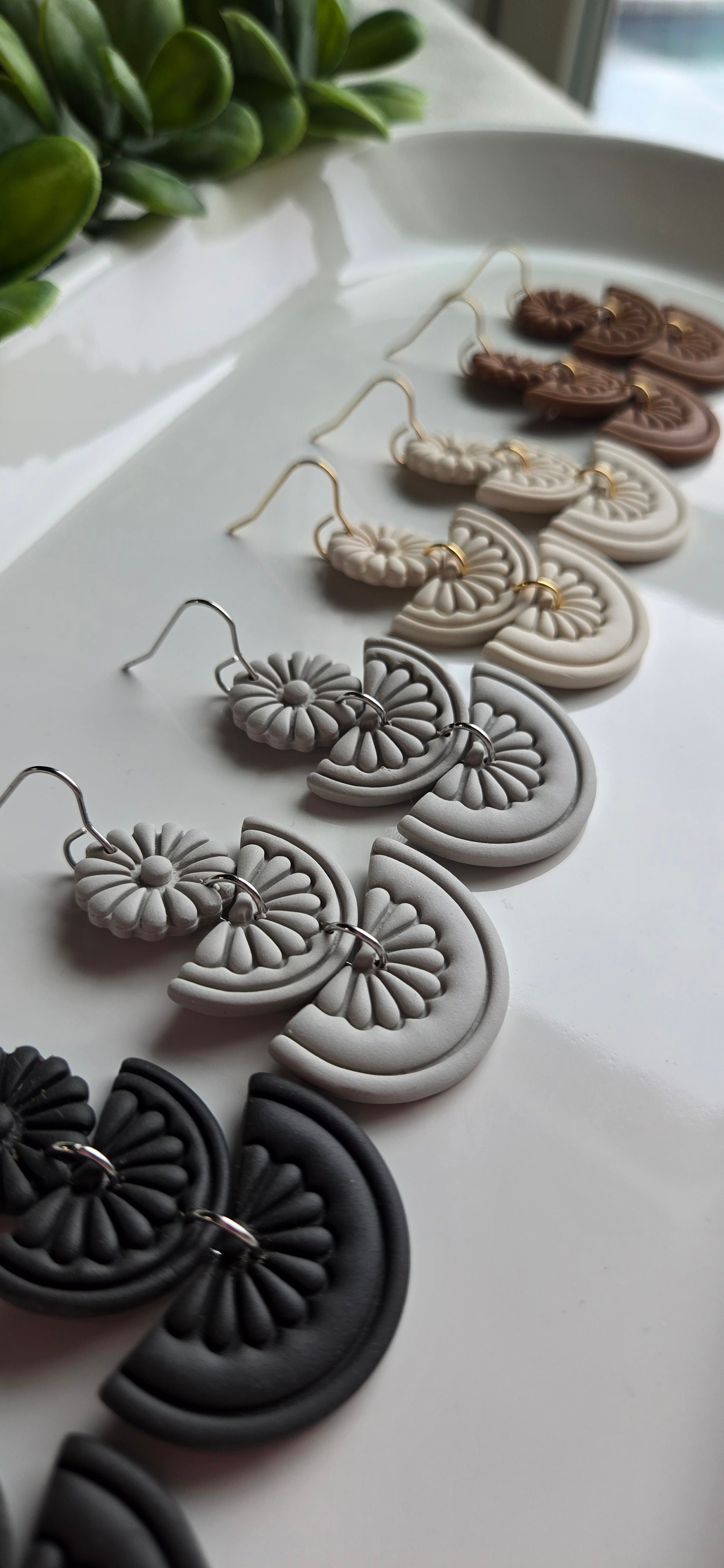 Clay Floral Tile - Neutrals