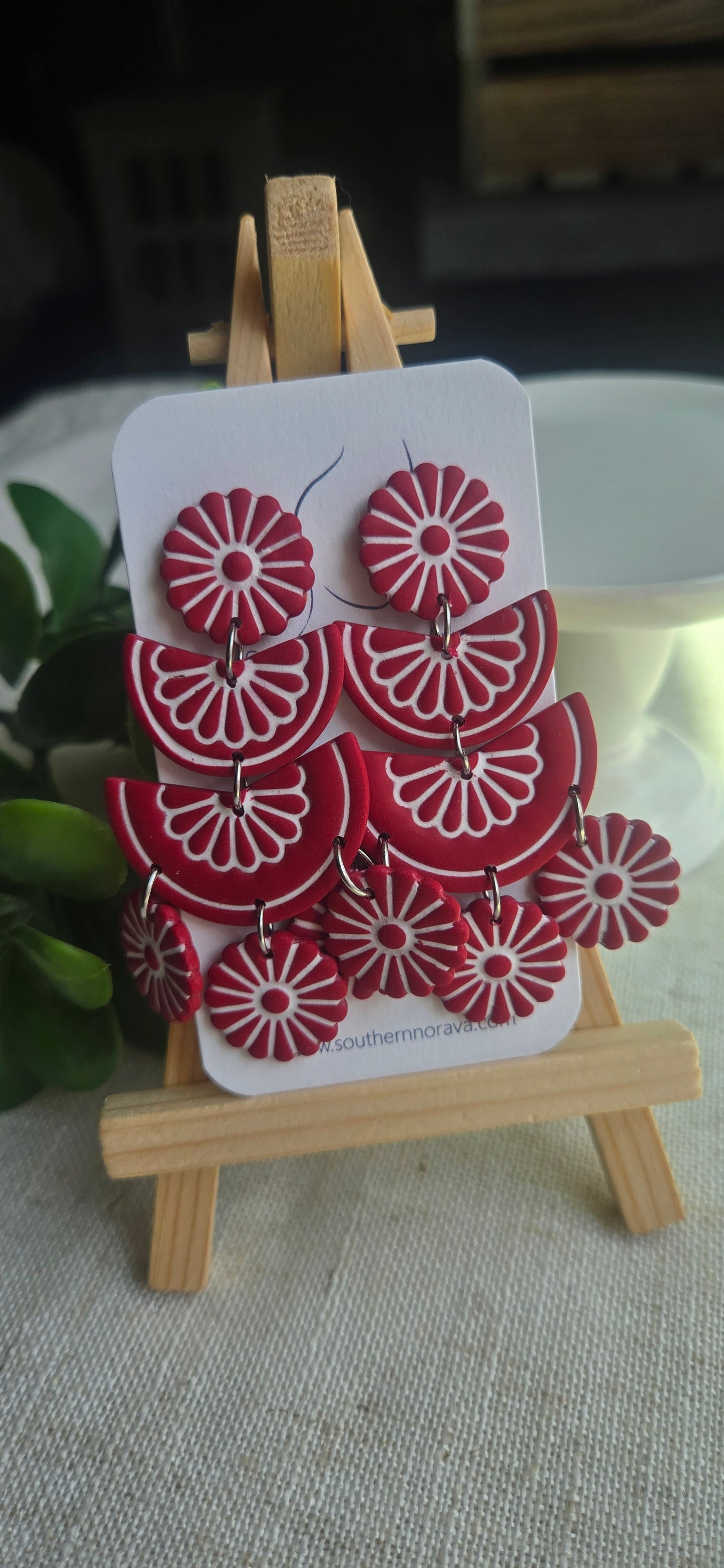 Clay Floral Tile - Red and White