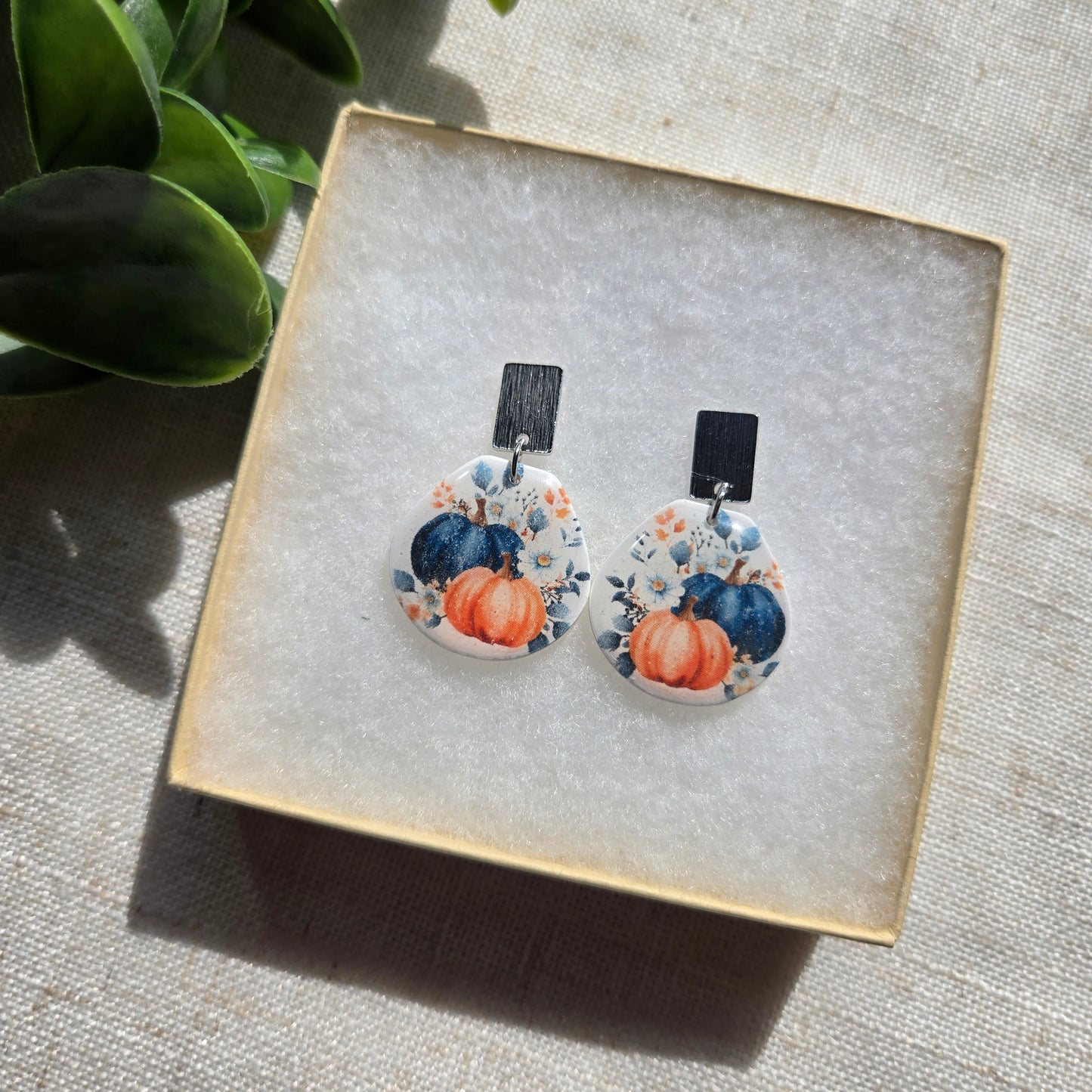 Clay Dangles - Fall Pumpkins