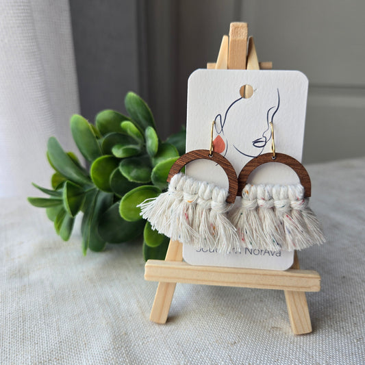 Suzie - Rainbow Speck on Sapele - RTS