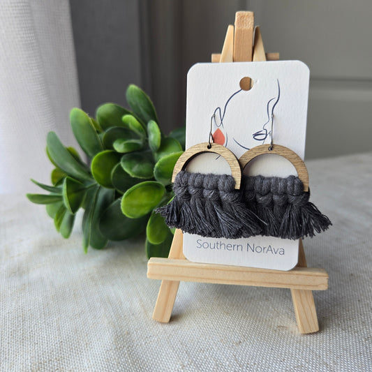 Suzie - Charcoal on Gray Stain - RTS