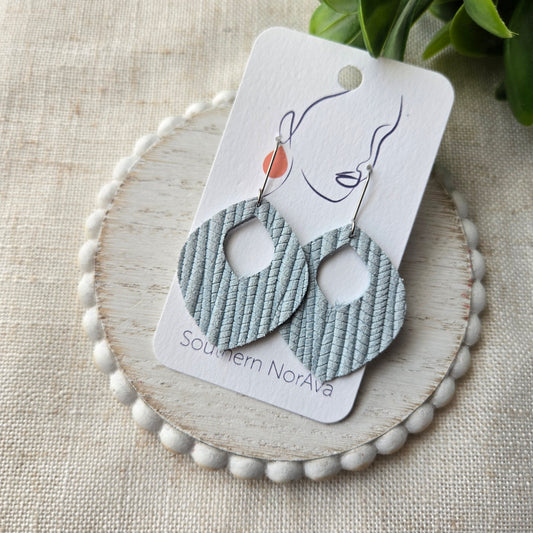 Textured Solids - Icy Blue Palm - Harmony