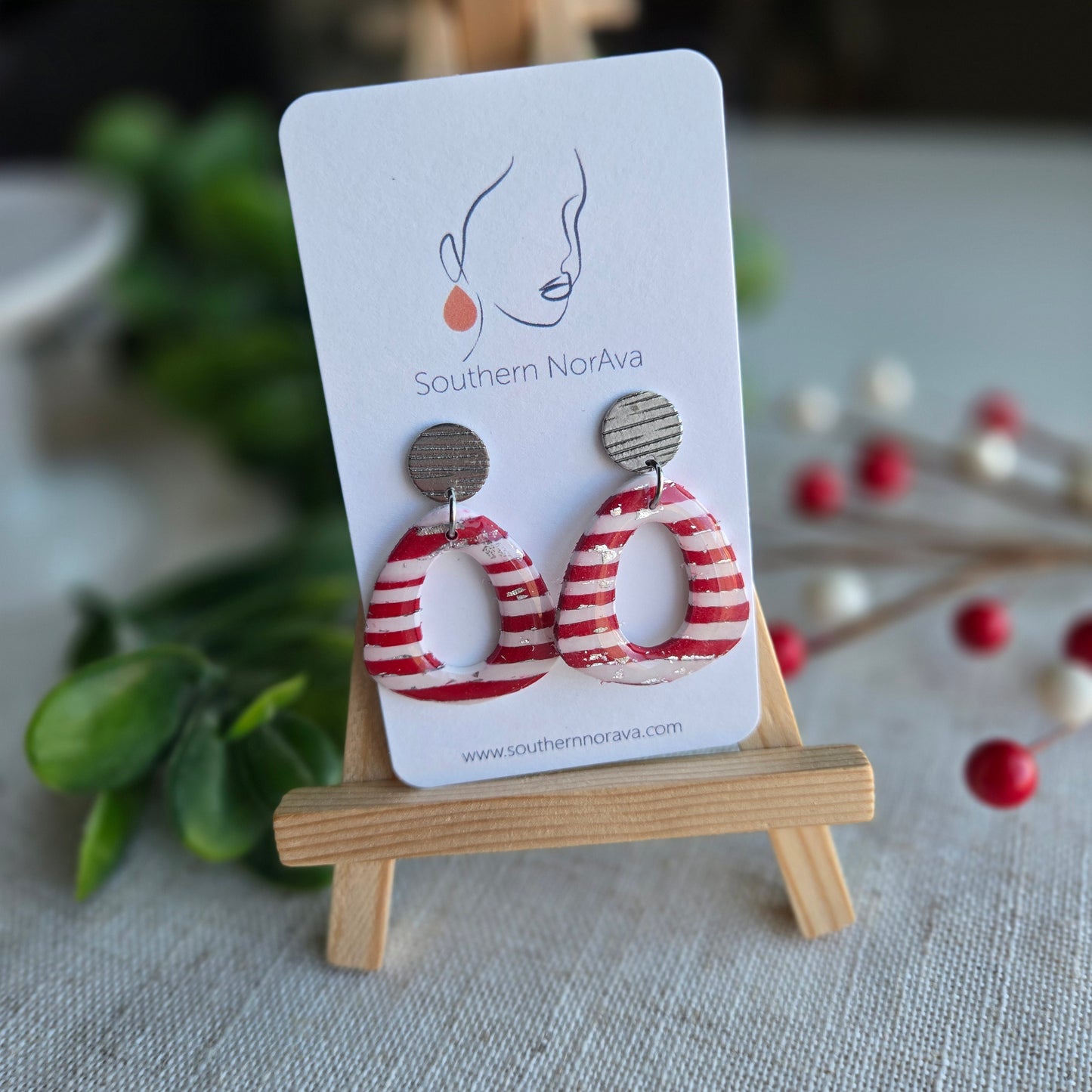 Clay - Candy Cane Collection - Rounded Triangle Cutouts