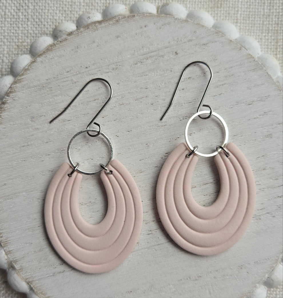 Horseshoe Drops - Multiple Colors
