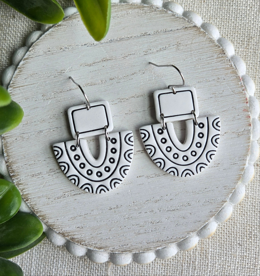 Clay Detailed Drops - White