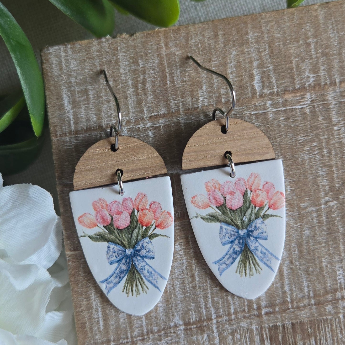 Spring Florals - Tulip Bouquet Dangles