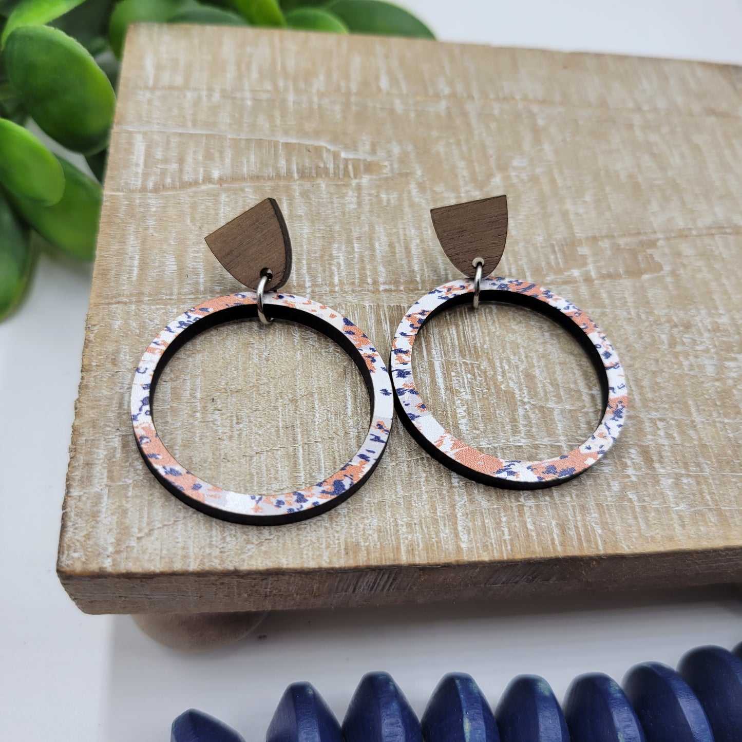 Wood Hoops - Peach and Navy Walnut Studs