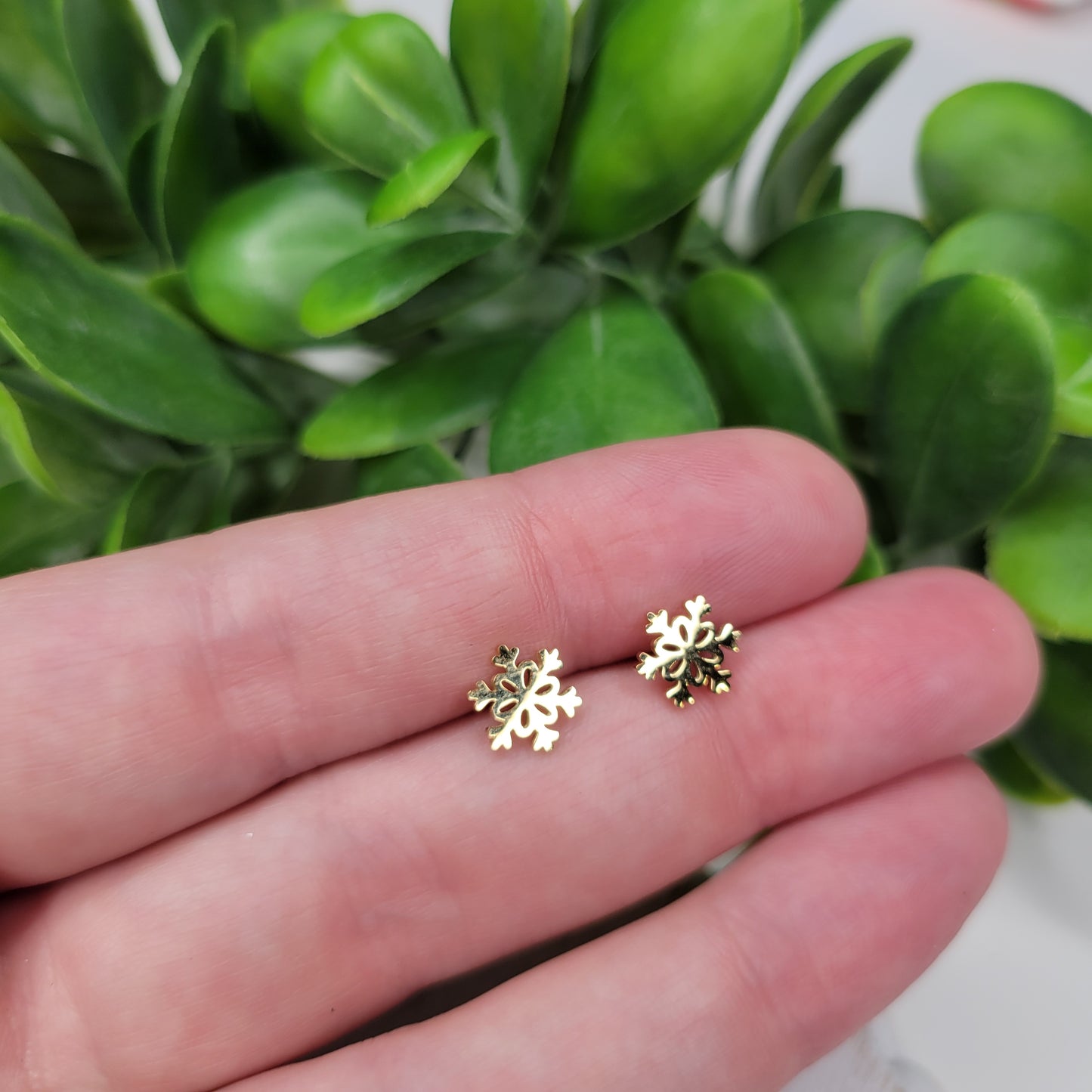 Holiday 2024 - Mini Stainless-Steel Stud - Snowflake