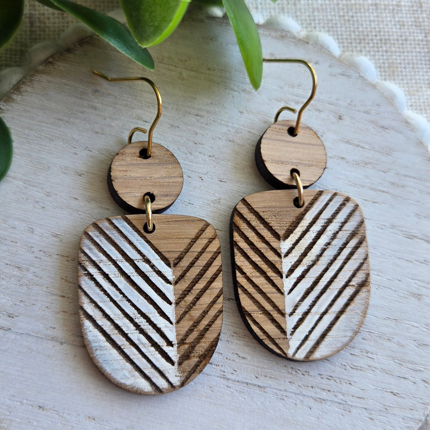 Wood - White Offside Chevron