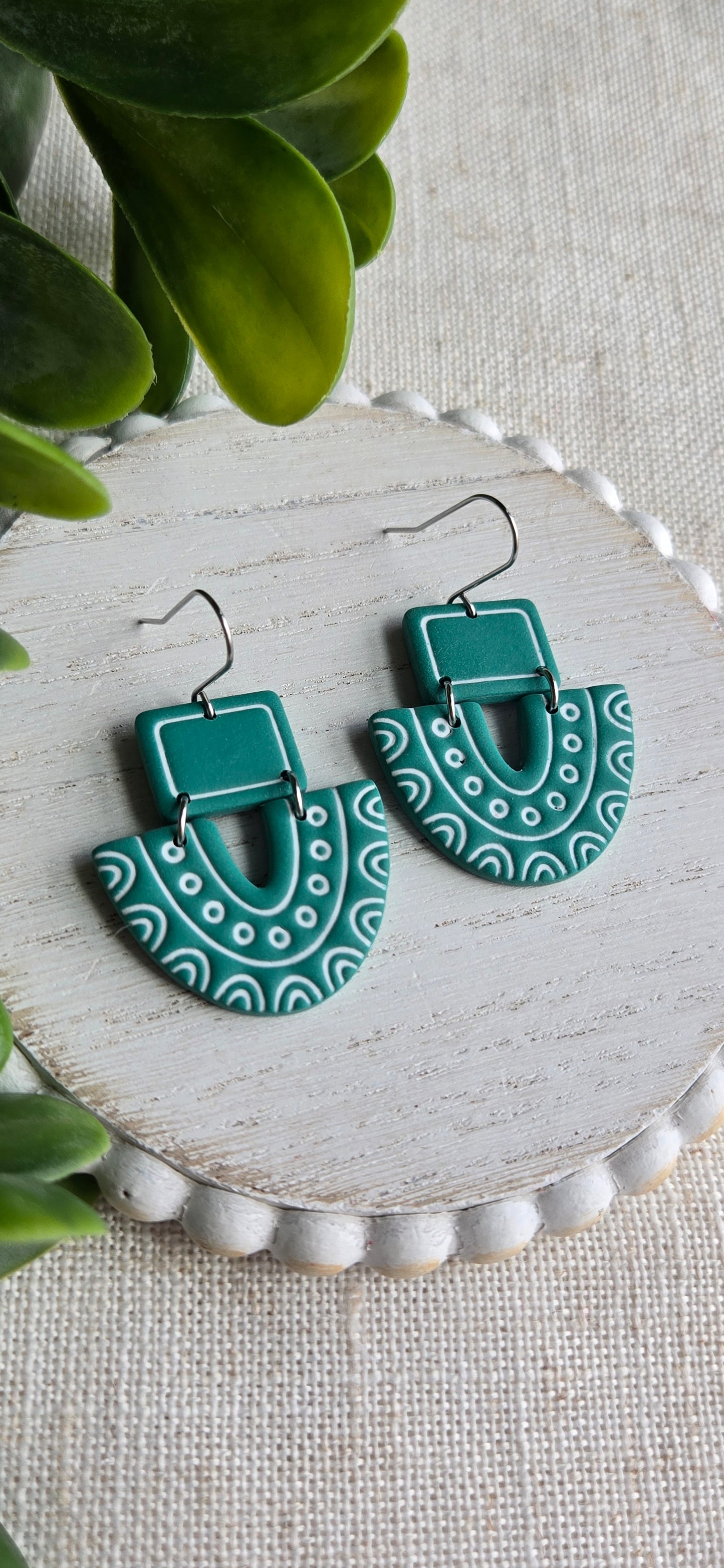 Clay Detailed Drops - Green