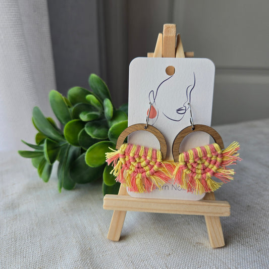 Sammie - Strawberry Lemonade on Light Oak - RTS