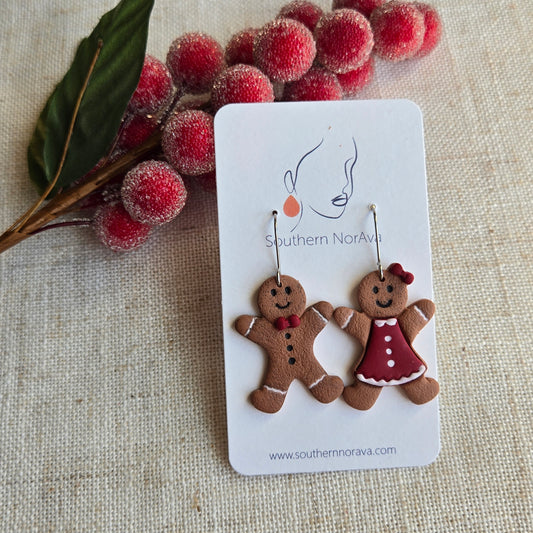 2025 Holiday - Clay - Gingerbread Couple