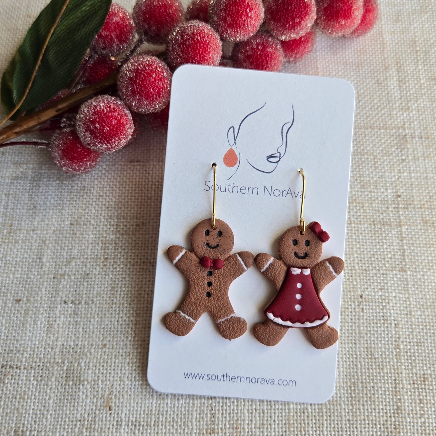 2025 Holiday - Clay - Gingerbread Couple