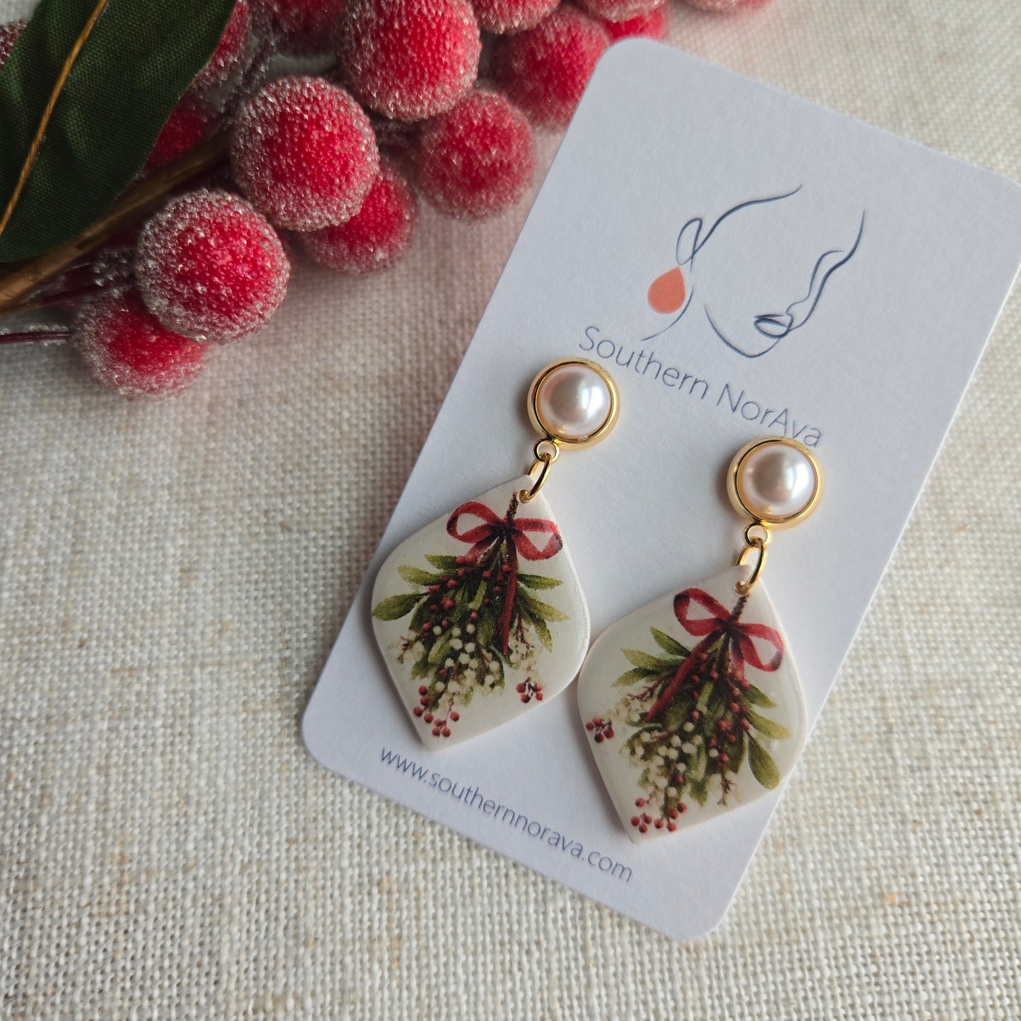 2025 Holiday - Clay Transfer - Mistletoe