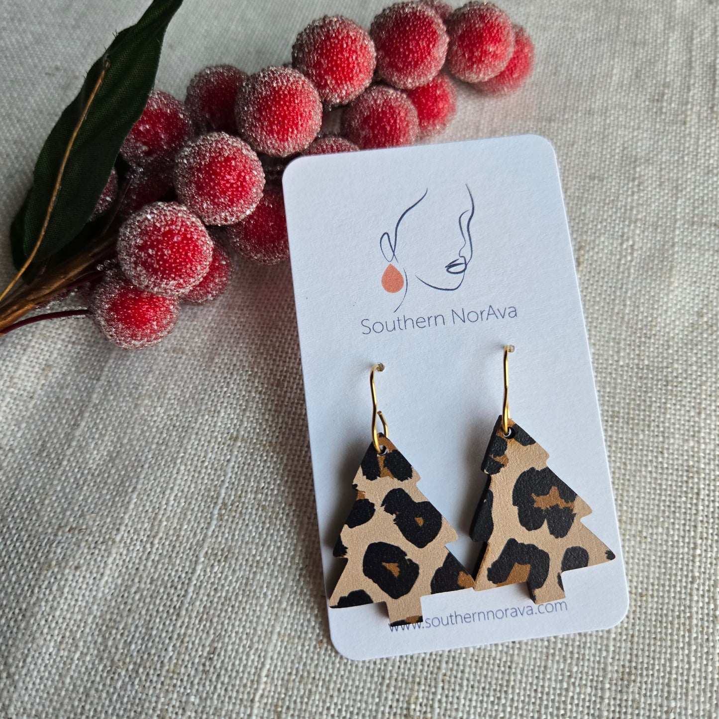 2025 Holiday - Wood - Leopard Tree