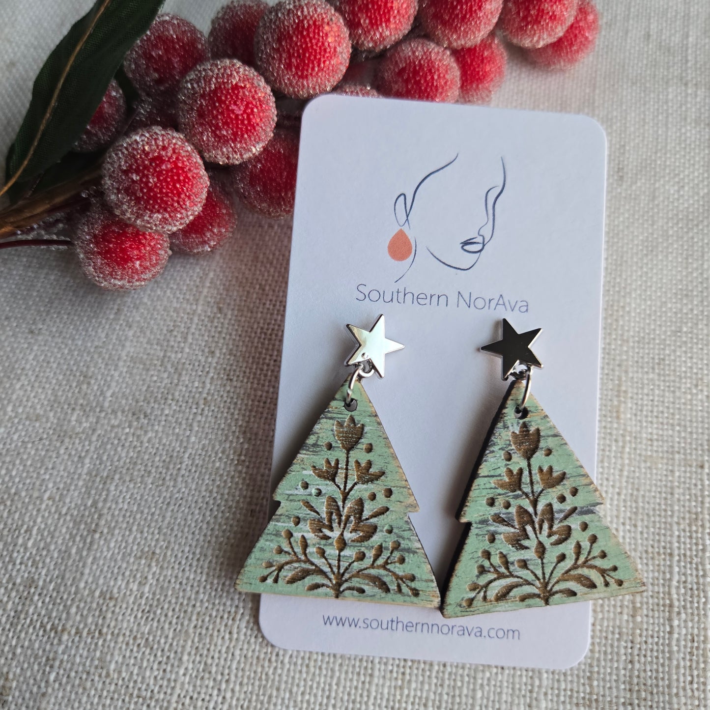 2025 Holiday - Hand Painted Wood - Nordic Tree Mint