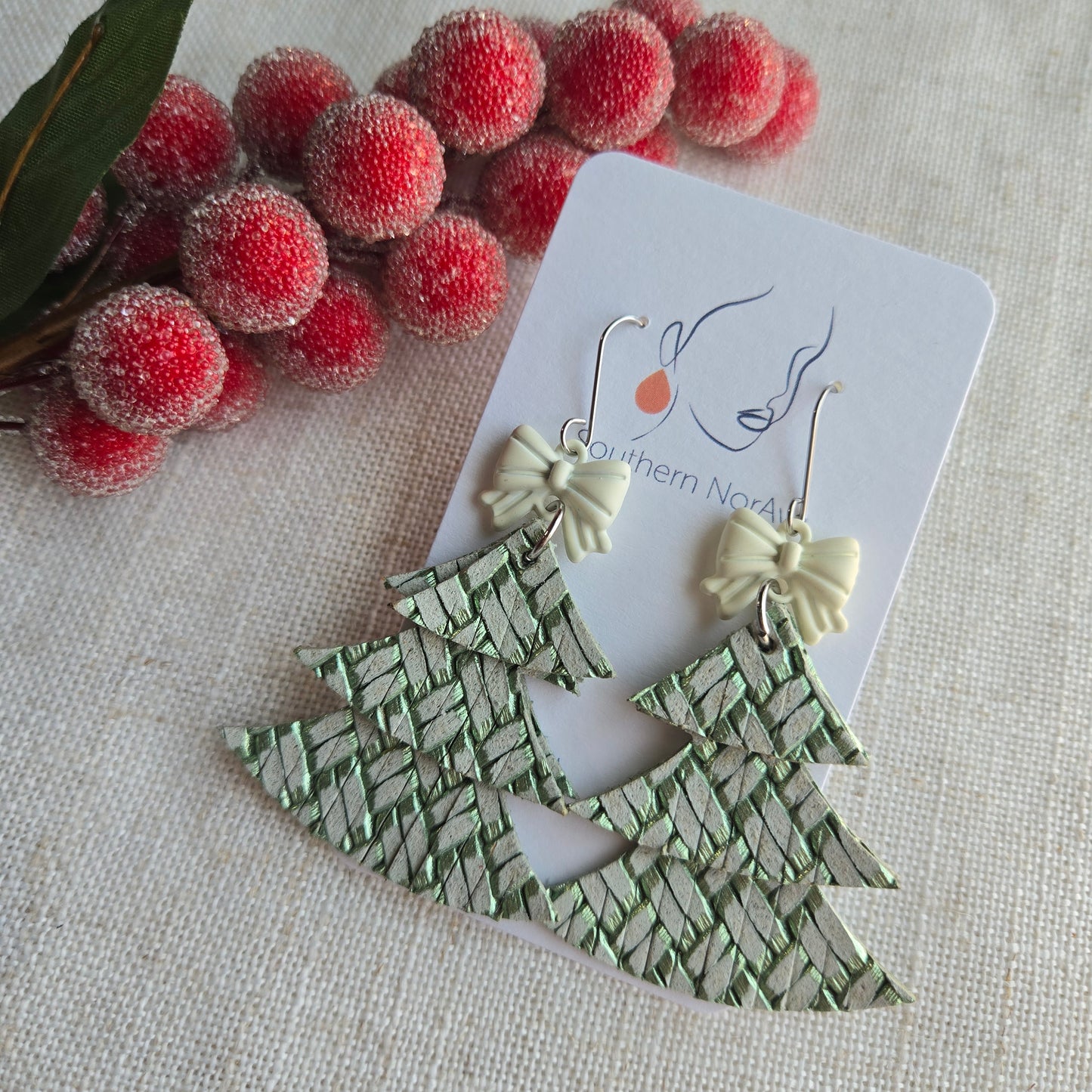 2025 Holiday - Leather - Green Woven Tree