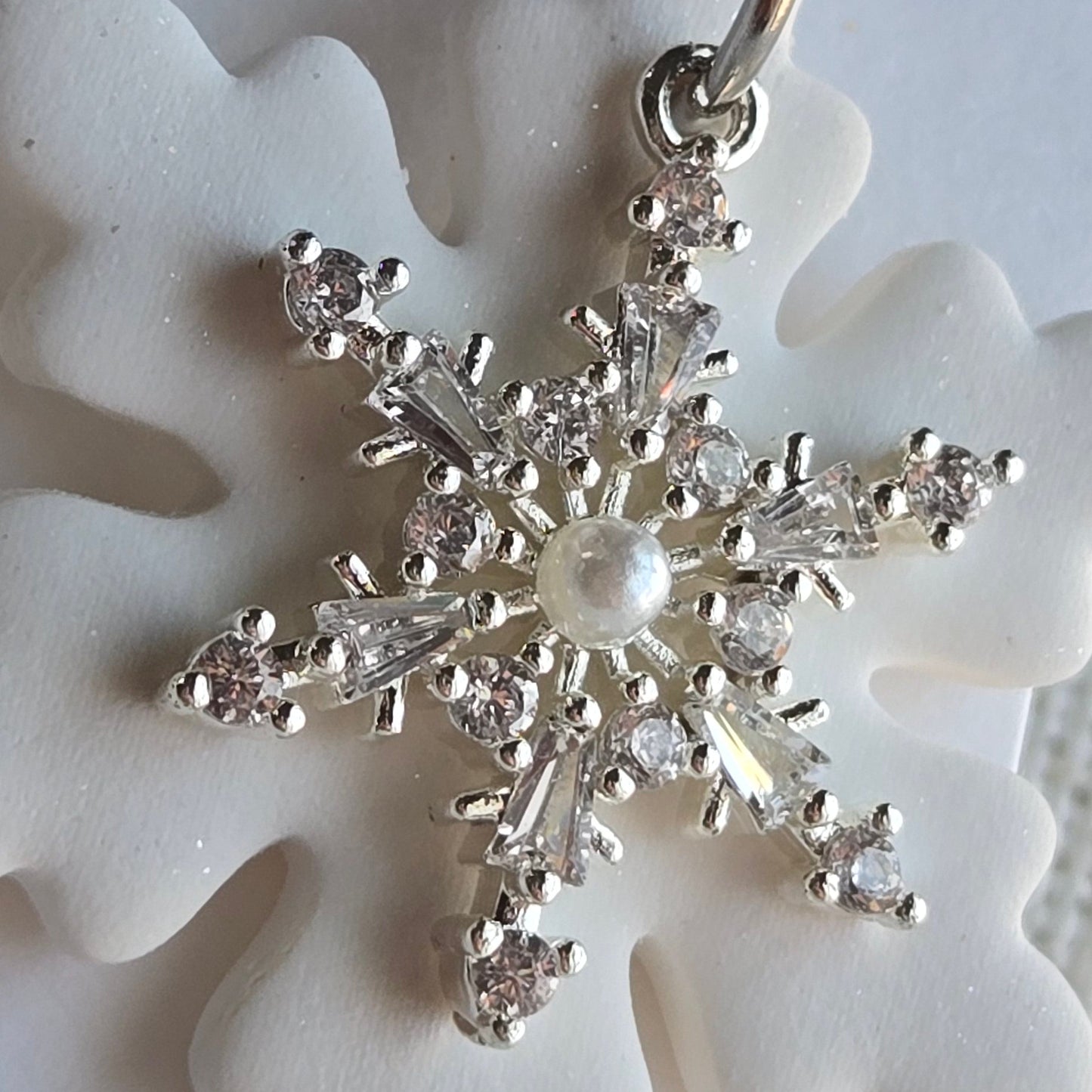 2025 Holiday - Clay - Sparkle Snowflakes