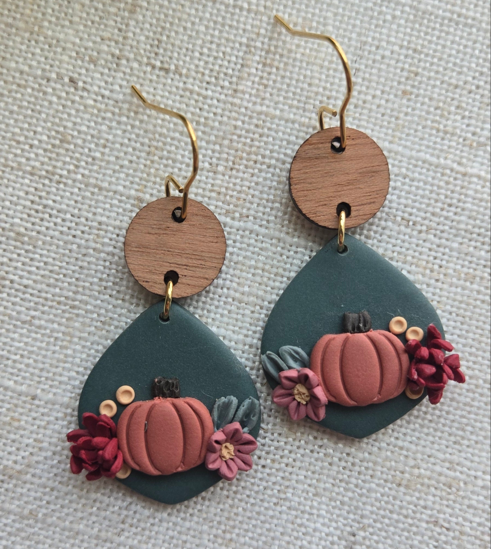 Clay Pumpkin Floral Dangle