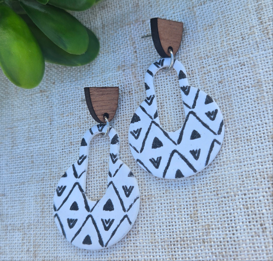 Tribal Pattern - Circle Drop with Stud