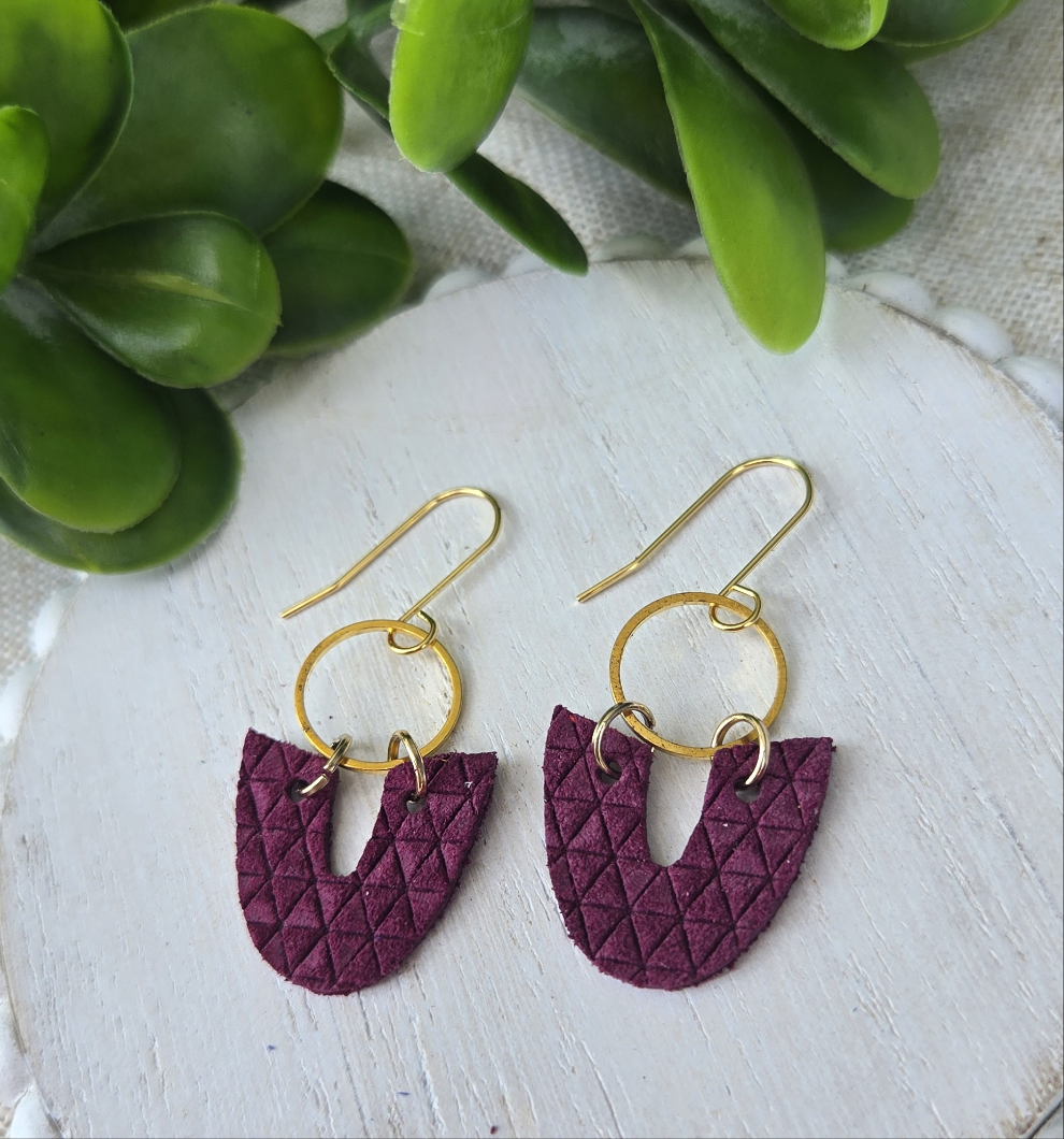 Textured Solids - Plum Triangles - Sophie