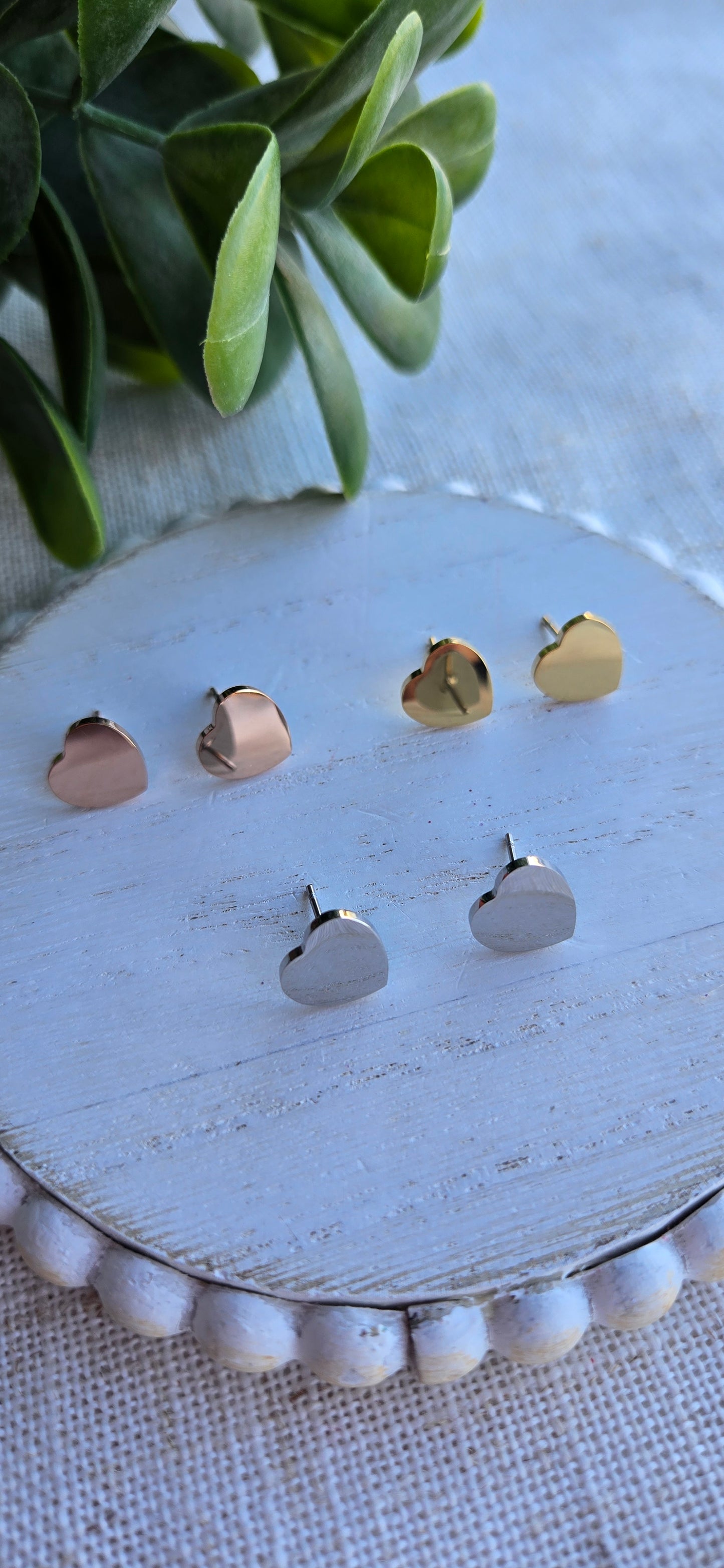 VDay 2025 - Studs - Mini Hearts