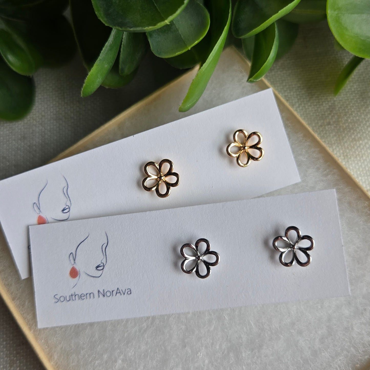 Garden Party - Flower Studs