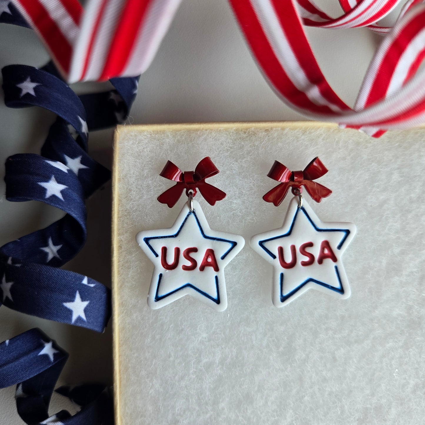 Summer Picnic - USA Star Bow Studs
