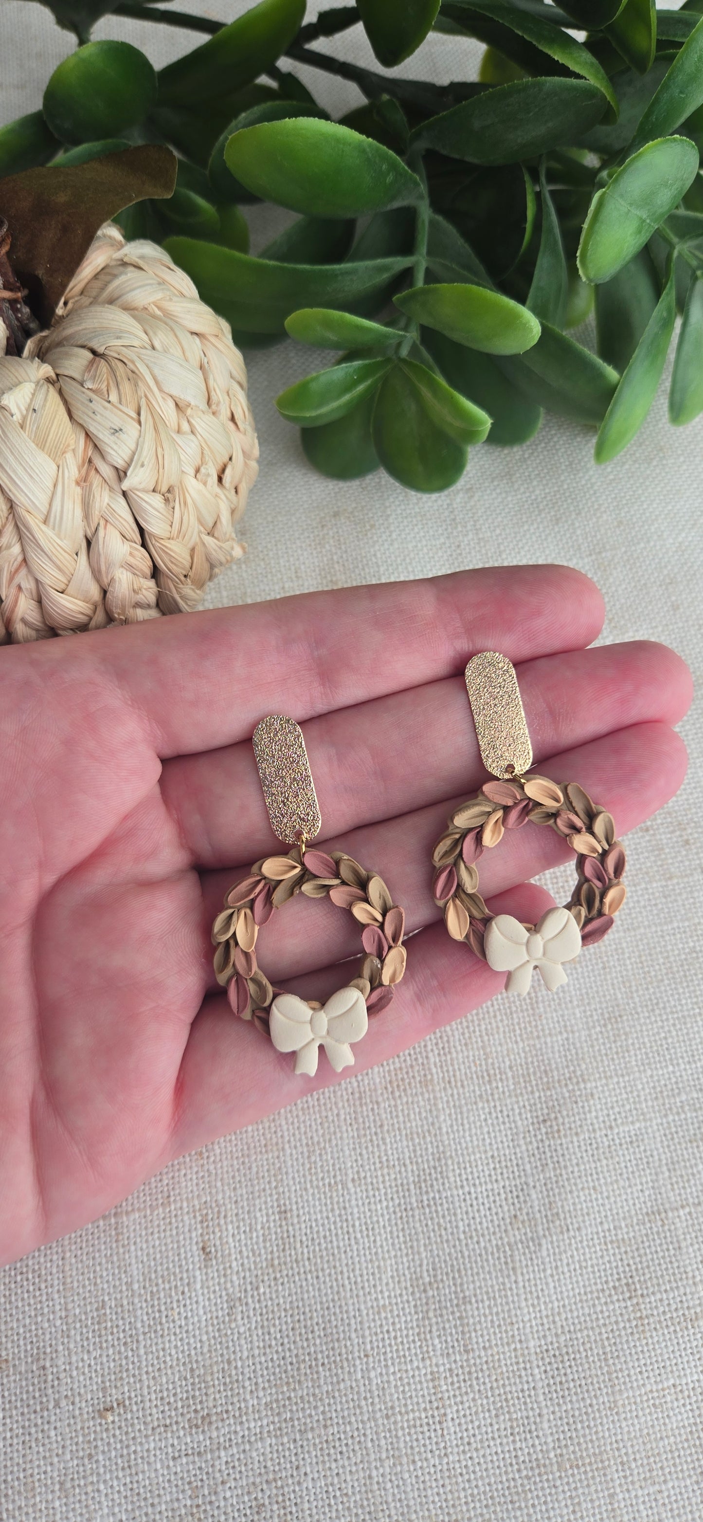 Clay Autumn Leaf Wreath