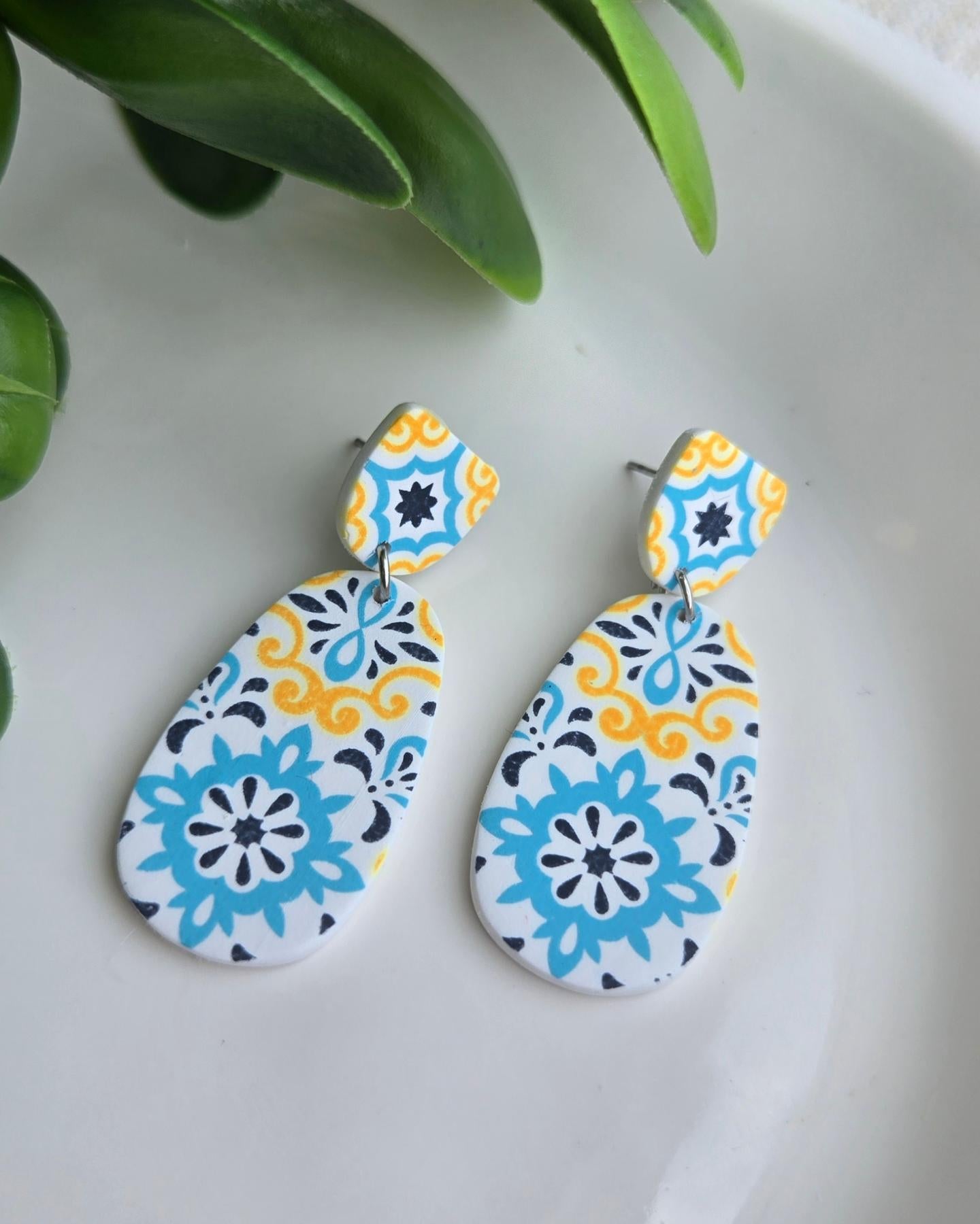 Moroccan Tile - Blue and Yellow - Rounded Teardrops