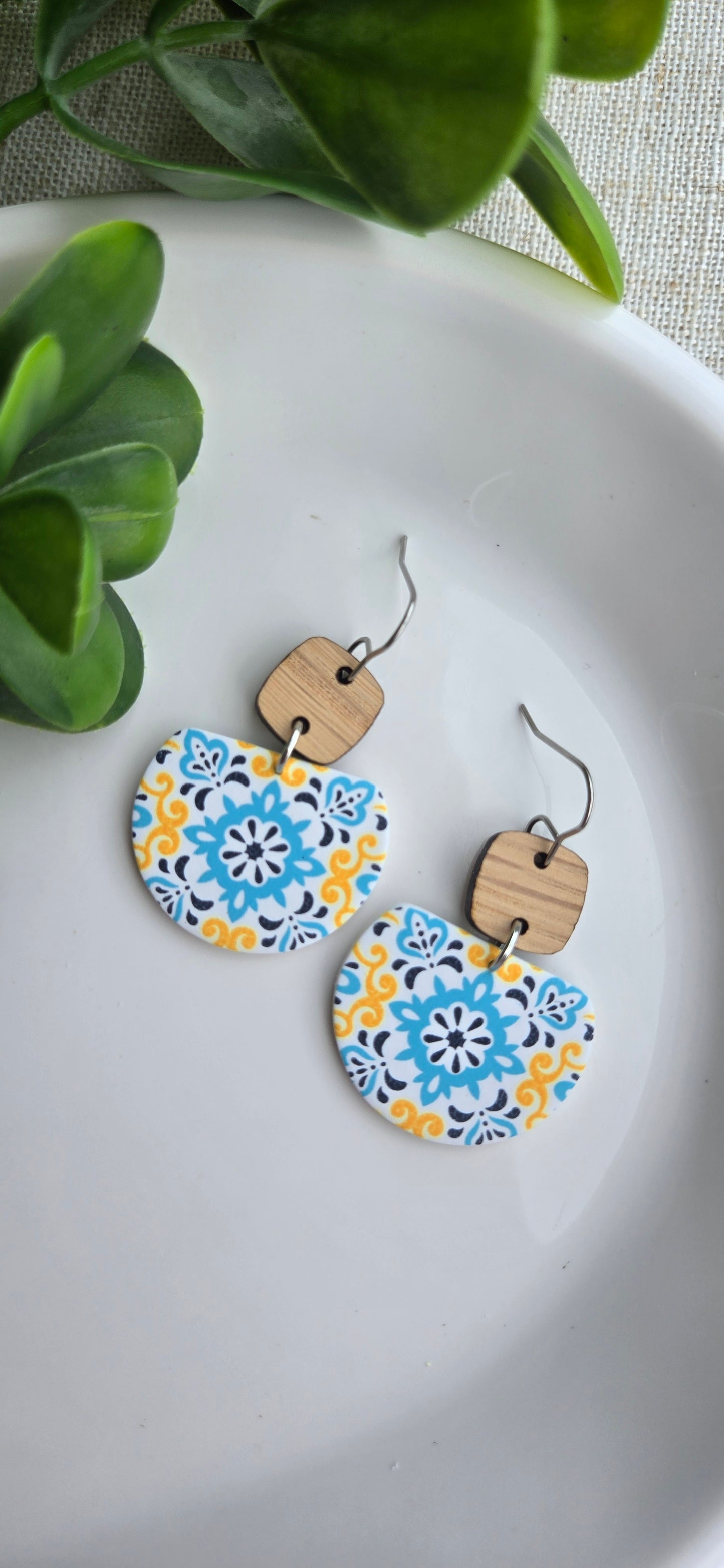 Moroccan Tile - Blue and Yellow - Notched Circles with Wood