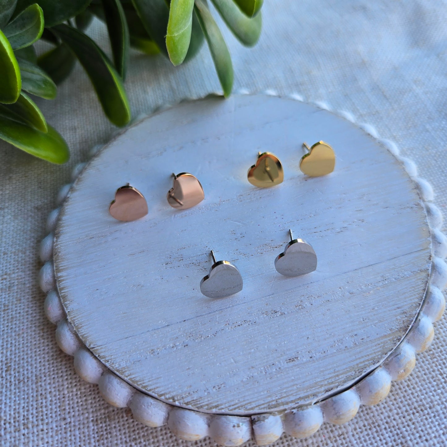 VDay 2025 - Studs - Mini Hearts