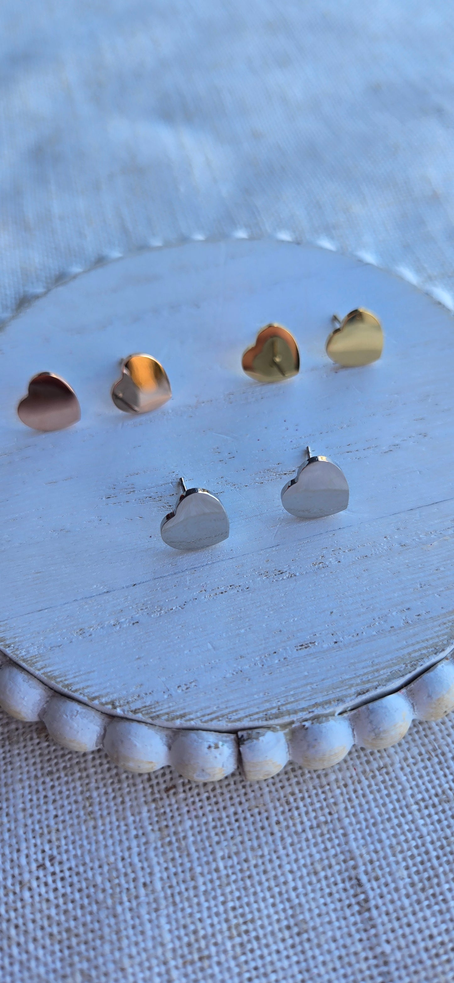 VDay 2025 - Studs - Mini Hearts